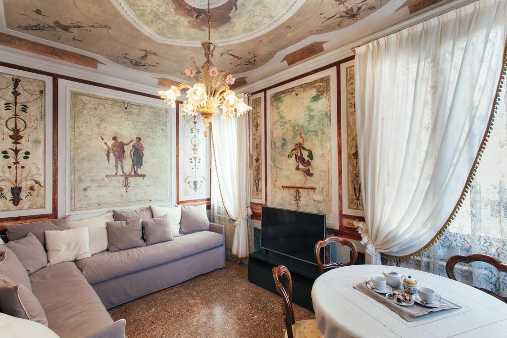 Residenza Dei Dogi Apartment Venesia Bagian luar foto