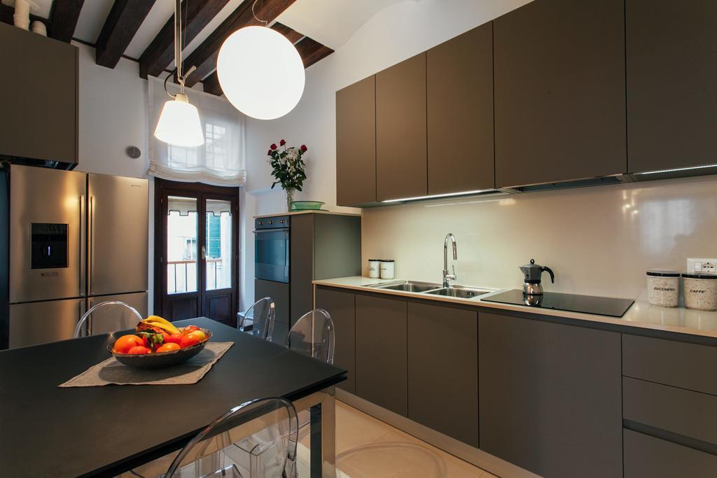 Residenza Dei Dogi Apartment Venesia Bagian luar foto