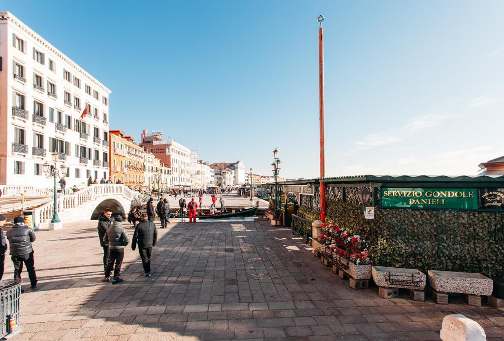 Residenza Dei Dogi Apartment Venesia Bagian luar foto